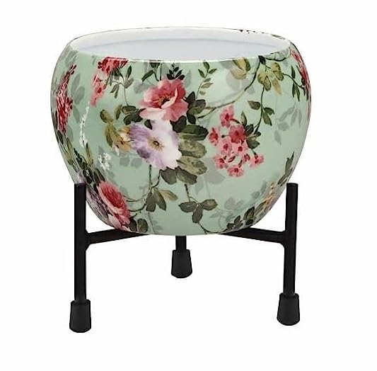 Round Shape Royal Fancy Design Matki with Iron Stand